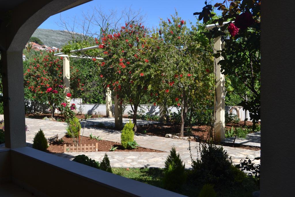Madonna Guest House Дубровник Экстерьер фото