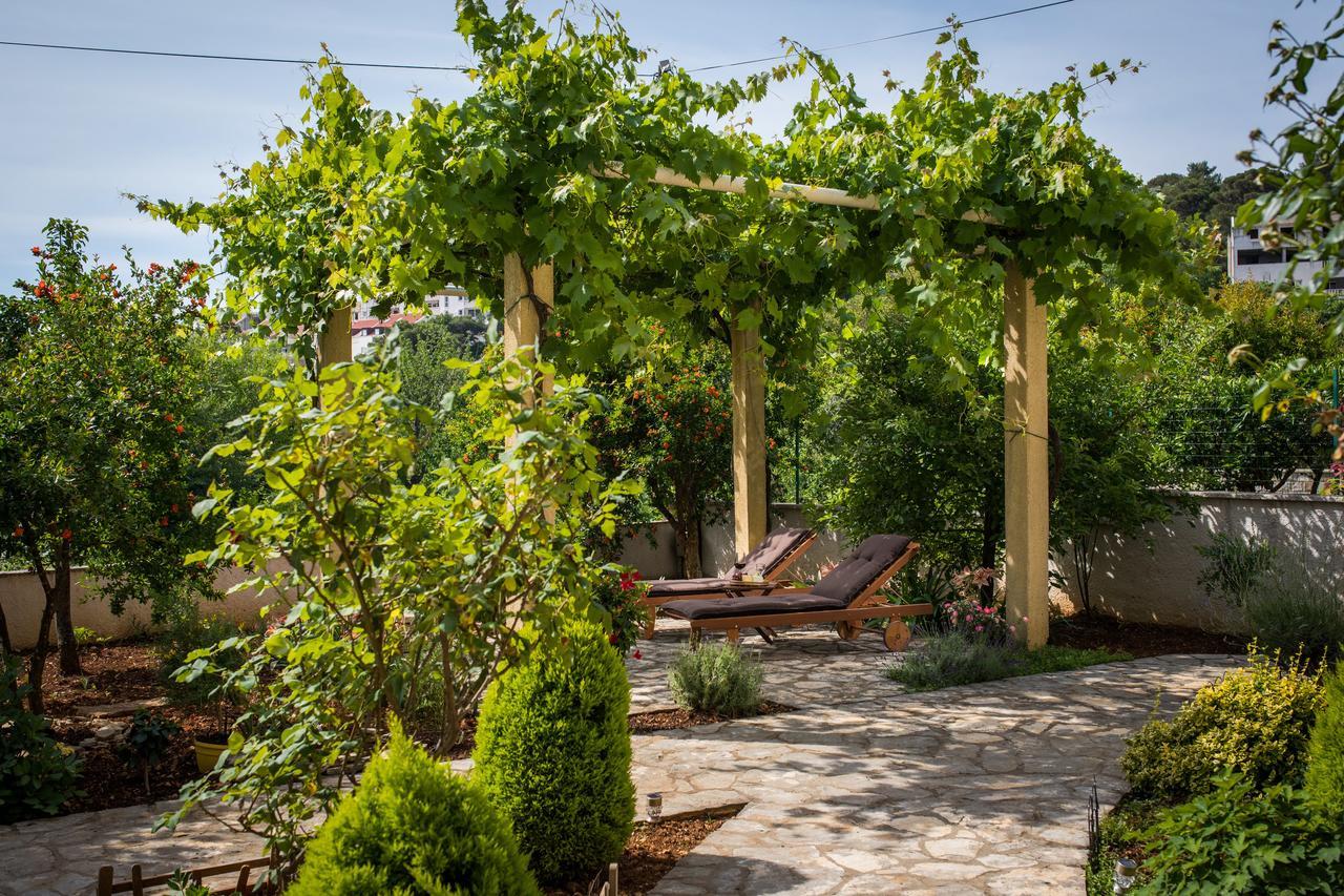 Madonna Guest House Дубровник Экстерьер фото