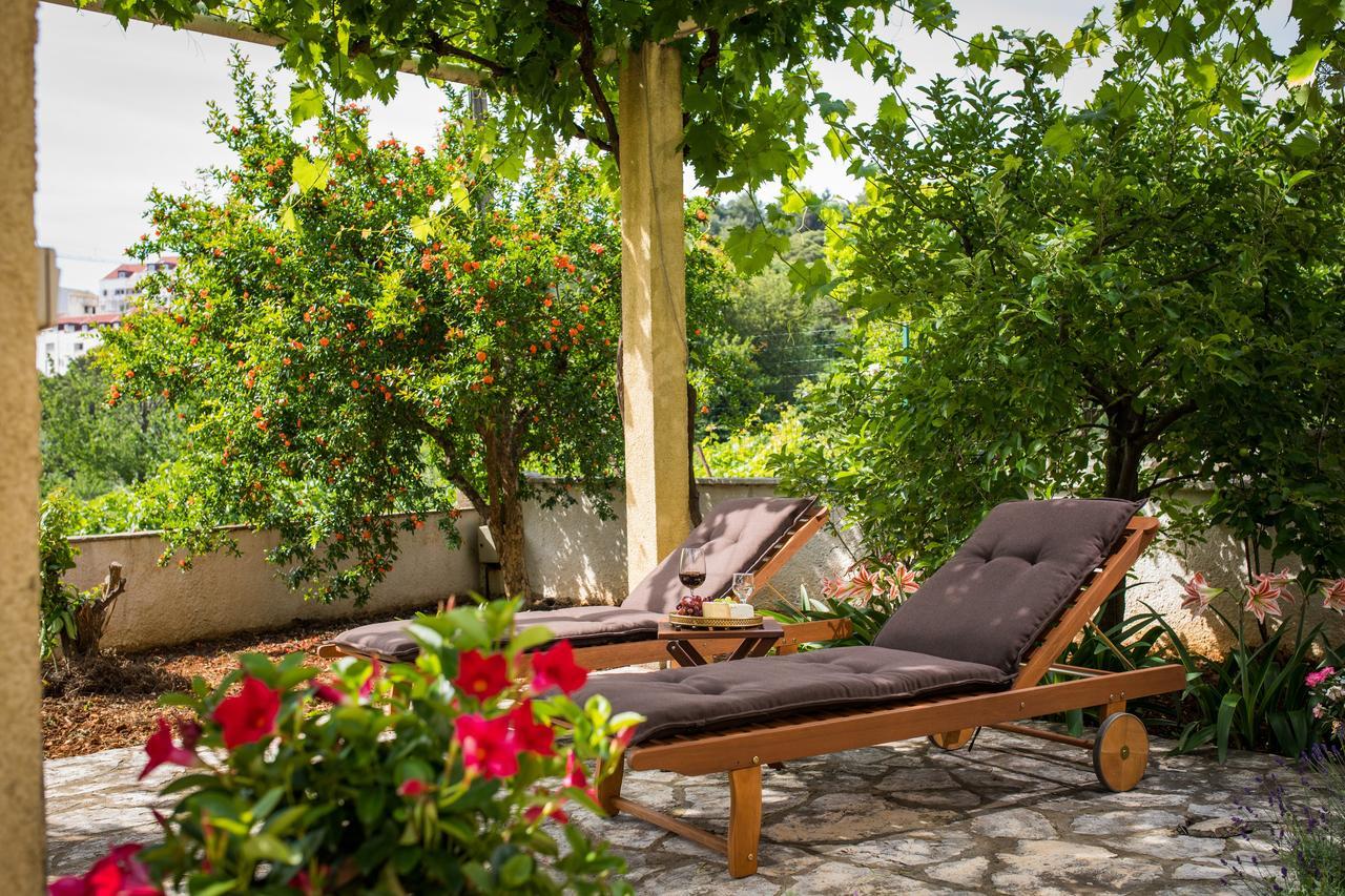 Madonna Guest House Дубровник Экстерьер фото